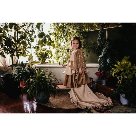 Vintage Girls Toddler Victorian boho grow dress with train new size 2T-5T - Picture 4 of 10